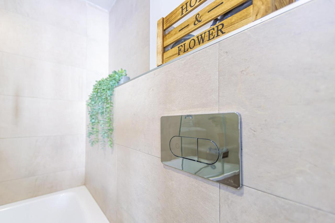 Apartamento Ventura 2 - Centric & Pool - Simplytarifa Exterior foto